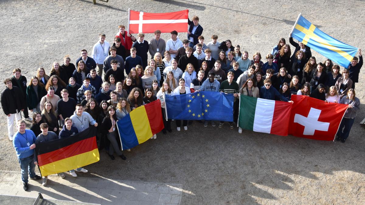 Eutiner Weber-Schule wird ein Wochenende lang zum EU-Parlament